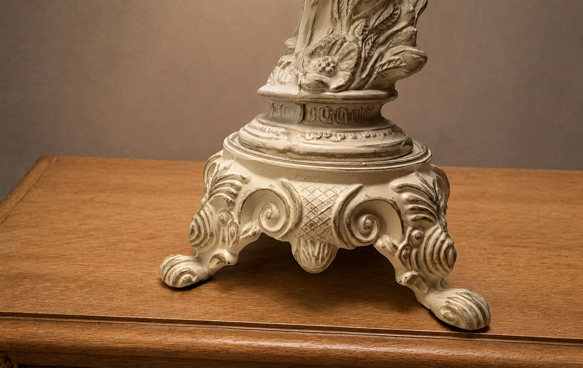 Vintage Hollywood Regency Style Cherub Table Lamp